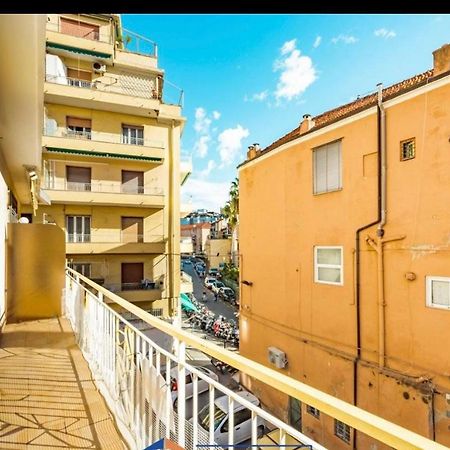 Appartamento Casa Girasole 1 Sanremo Esterno foto