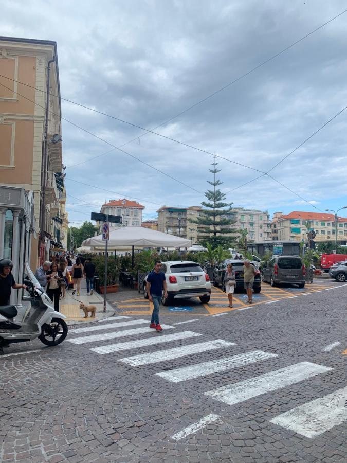 Appartamento Casa Girasole 1 Sanremo Esterno foto