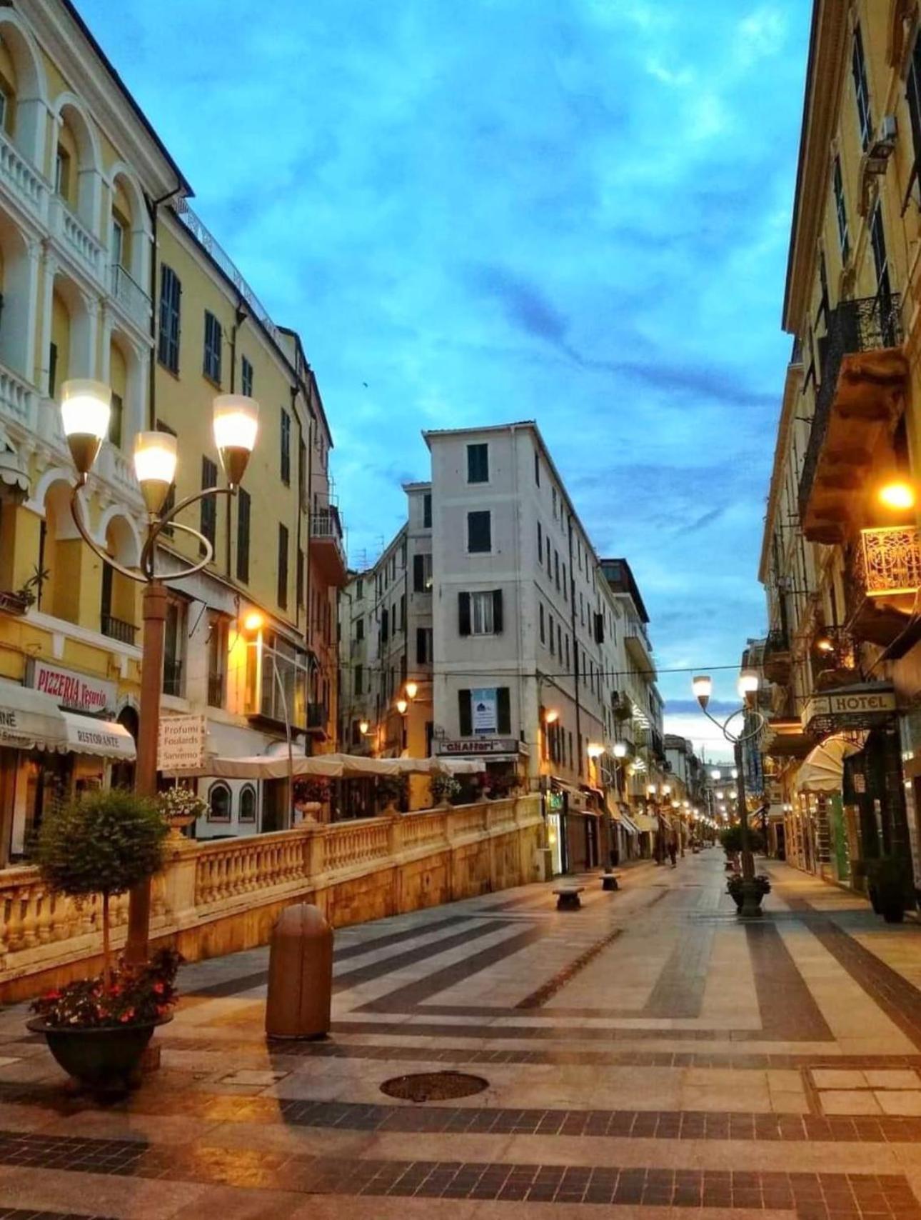 Appartamento Casa Girasole 1 Sanremo Esterno foto